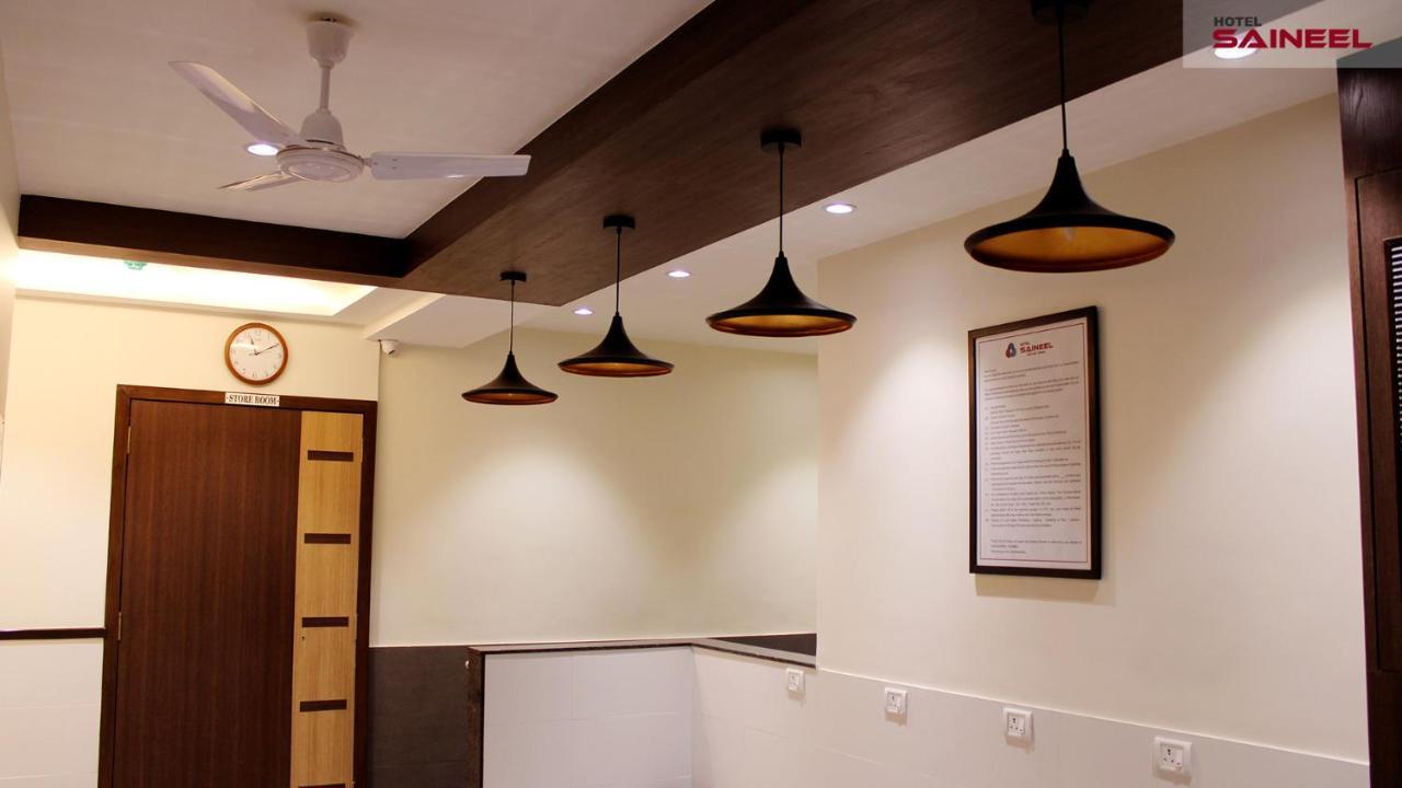 Hotel Saineel Mumbai Exterior photo